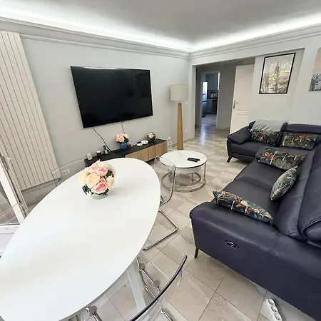 Appartement Chaleureux Avec Balcon - Champigny Exterior photo